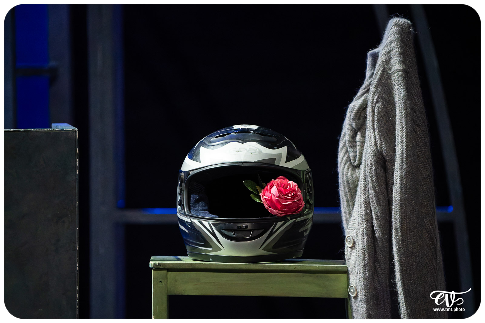 CHANGER L'EAU DES FLEURS (MATRIOSHKA PRODUCTIONS)